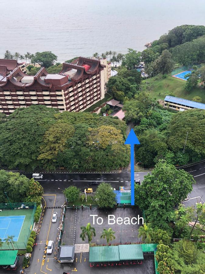Beach Resort 7 Home Stay Sri Sayang Apartment Batu Ferringhi 3Bedroom المظهر الخارجي الصورة